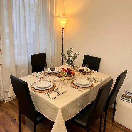 Warm & Komfortabel, Ruhige Lage Zentral Gelegen *